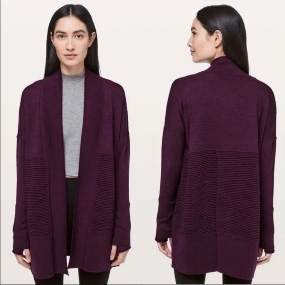 Lululemon Sit In Lotus Wrap II Heathered Plum
(39)